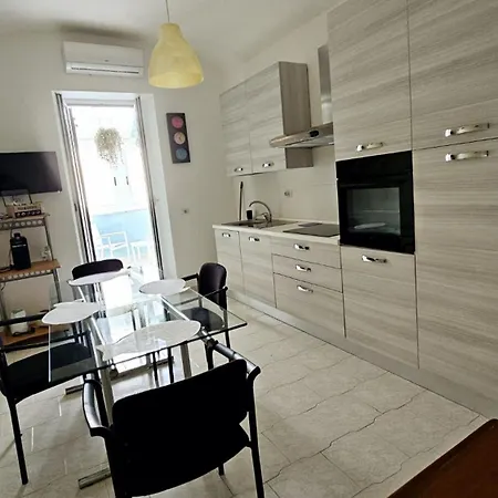 Oasis Downtown Apartament