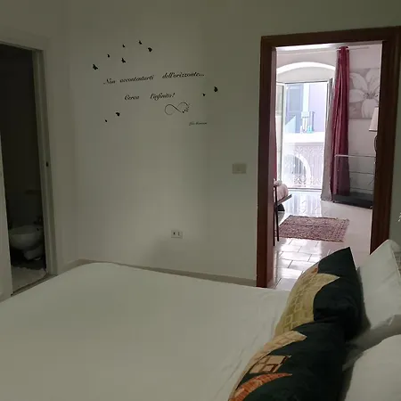 Oasis Downtown Apartment