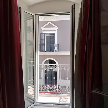 Apartment Oasis Downtown Bari